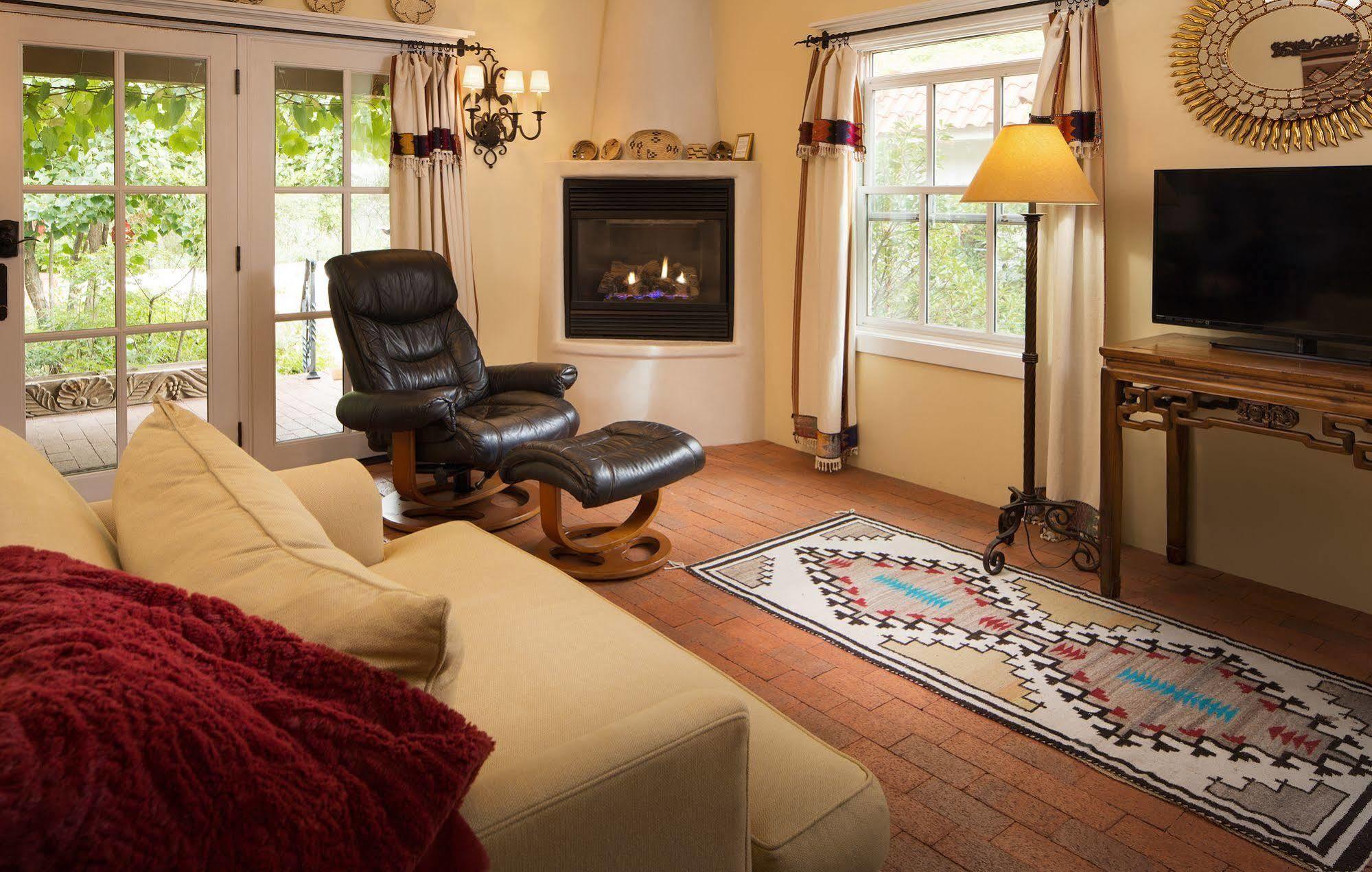 Bed & Breakfast Casa Blanca And 3*