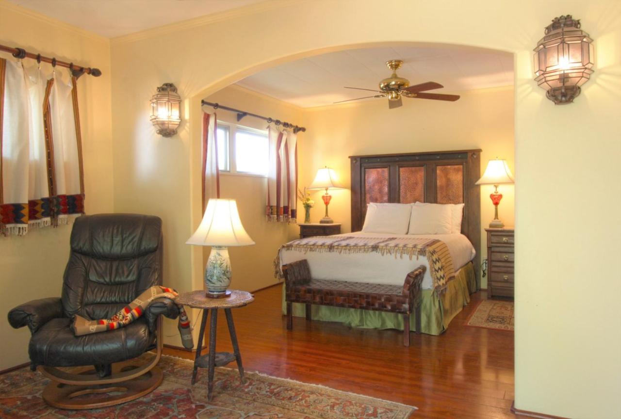 Bed & Breakfast Casa Blanca And