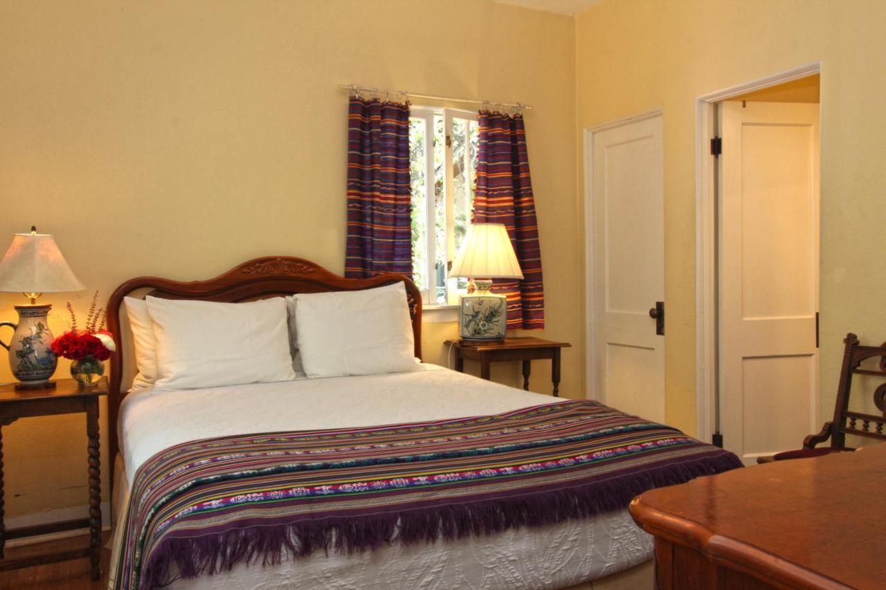 Bed & Breakfast Casa Blanca And Farmington